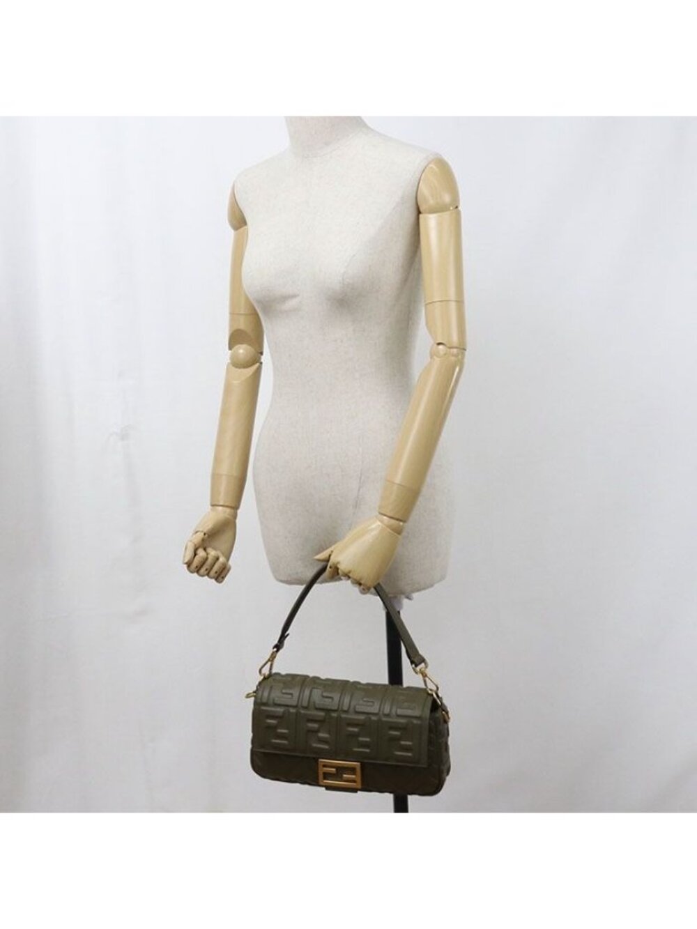 Fendi 2-Way Baguette Handbag Calf - Picture 8 of 9